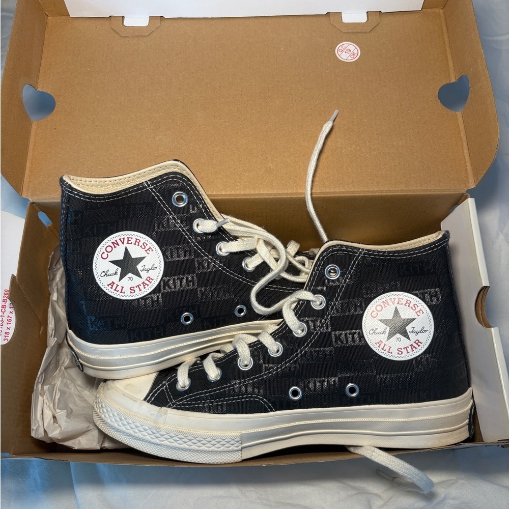 Converse Forrest Green and Cream High-Tops with Logo